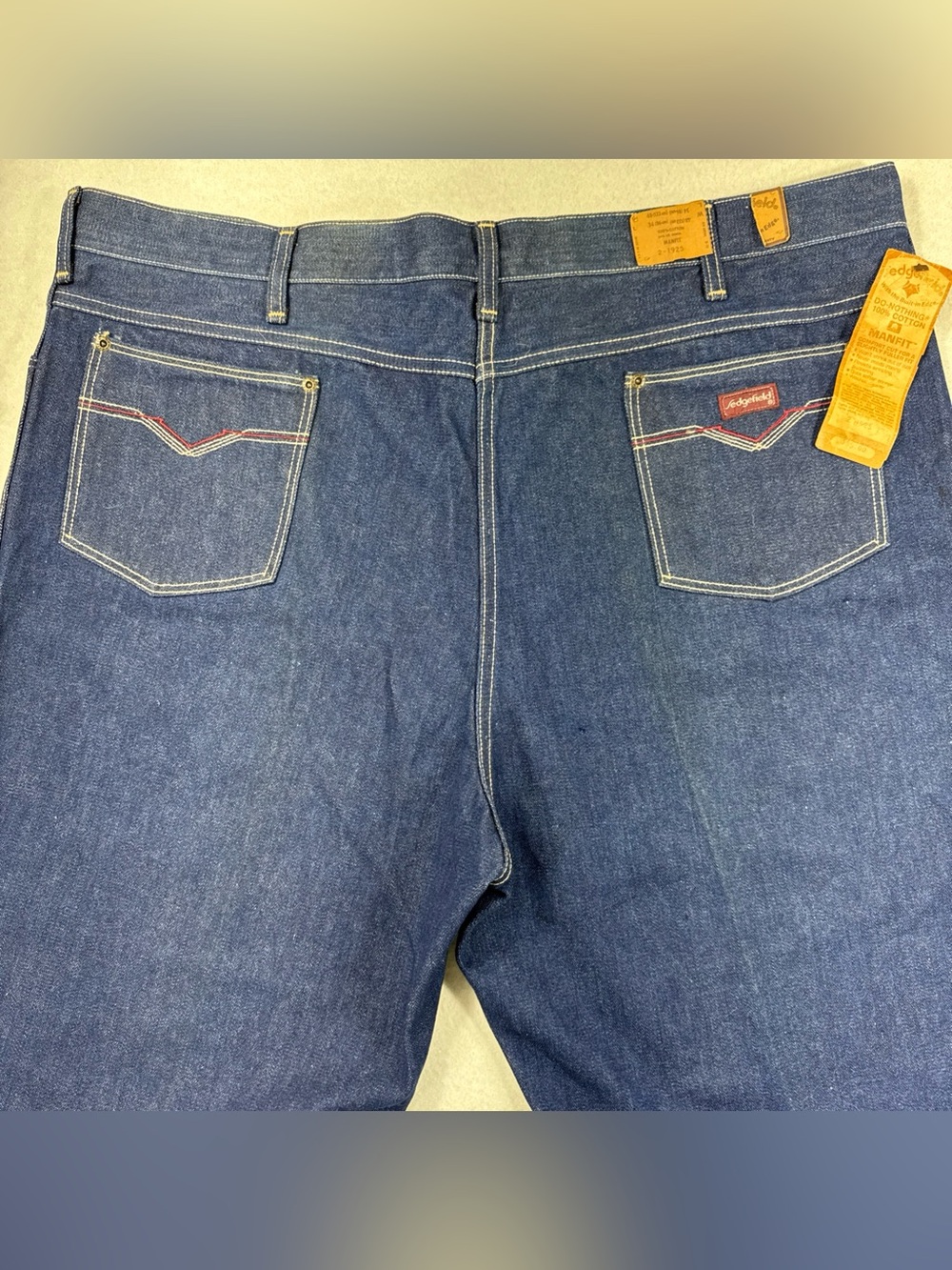 Vintage Sedgefield Jeans Men's Size 48 X 34 Dark Wash Blue Jeans  USA Made NWT